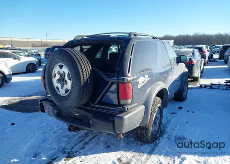 2005 Chevrolet Blazer Ls from USA, damaged, VIN 1GNCT18X05K110190